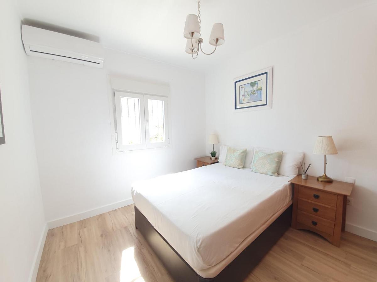 Beautiful 5 Bedroom Villa, Sea Views, Private Pool, Estepona Newly Refurbished Kültér fotó